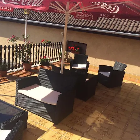 Nocleg ze śniadaniem Teke Panzio 3*